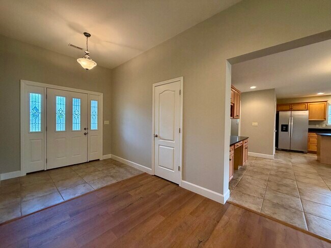 2007 Ruby Oaks Ct in Columbia, MO - Building Photo - Building Photo