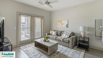 3550 S Robinson Rd in Grand Prairie, TX - Building Photo