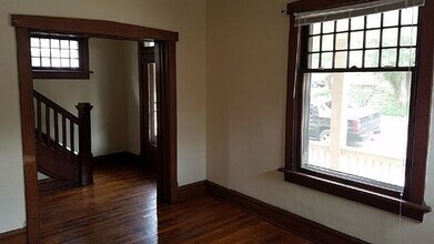 2137 Waldeck Ave in Columbus, OH - Building Photo - Building Photo