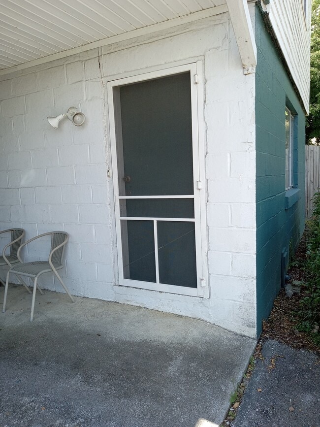 911 Windsor Ave, Unit 4 in Bristol, TN - Building Photo - Building Photo