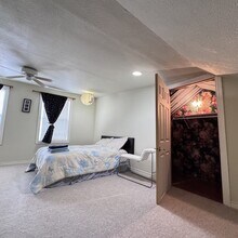 3210 Jordan Dr, Unit Blue Room in Southlake, TX - Building Photo - Building Photo