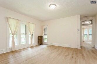 421 S 3rd St in Rockford, IL - Building Photo - Building Photo