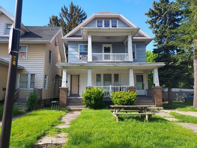 property at 318-320-320 Durnan St