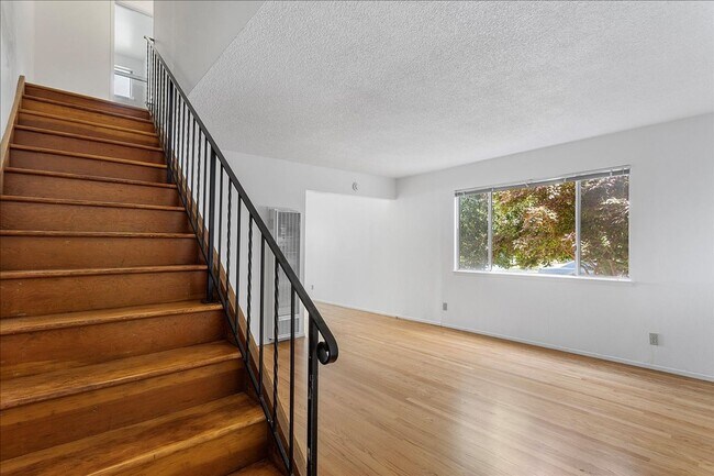 1443 Cottage St in Alameda, CA - Building Photo - Building Photo