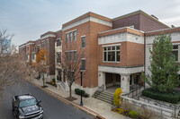 The Lumberyard in Collingswood, NJ - Foto de edificio - Building Photo