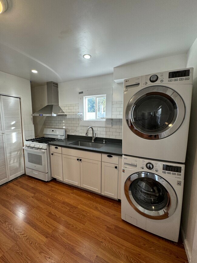 118 Porter St, Unit B in San Francisco, CA - Foto de edificio - Building Photo