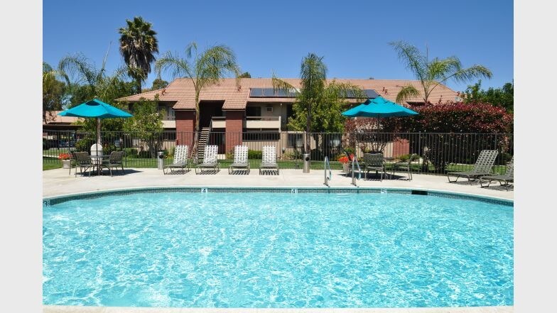Shadowridge Village Apartments in Vista, CA - Foto de edificio