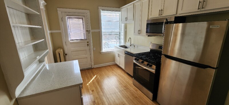 2582 N Stowell Ave in Milwaukee, WI - Building Photo
