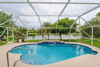 12918 Clifton Dr in Boca Raton, FL - Building Photo - Building Photo