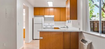 Almaden in San Jose, CA - Building Photo