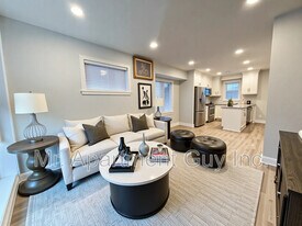 29 Gruhn St in Kitchener, ON - Building Photo
