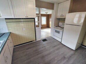 2439 Chase St in Anderson, IN - Building Photo - Building Photo