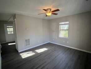 715 Ellington St in Raleigh, NC - Building Photo - Building Photo