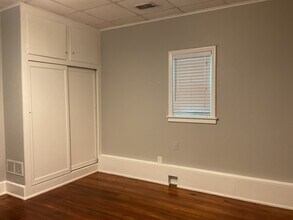 922 Vine St in Louisville, KY - Building Photo - Building Photo
