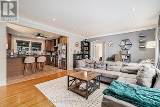 1852 Hutton Ave in Ottawa, ON - Building Photo - Building Photo