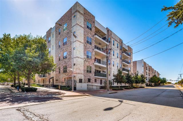 15875 Spectrum Dr in Addison, TX - Building Photo - Building Photo