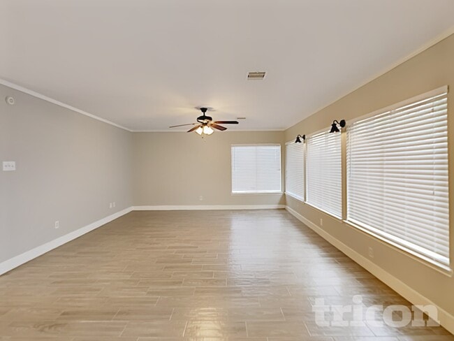 21880 Silver Oak Ct in Porter, TX - Building Photo - Building Photo