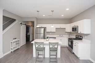 The Meadows at Keefer Creek in Fort Wayne, IN - Building Photo