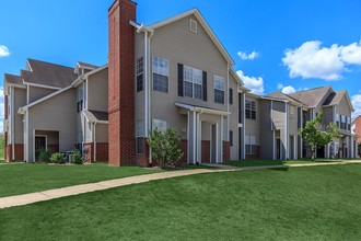 Chandler Park Apartments in Starkville, MS - Foto de edificio - Building Photo