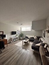 33 Heney St in Ottawa, ON - Building Photo - Building Photo