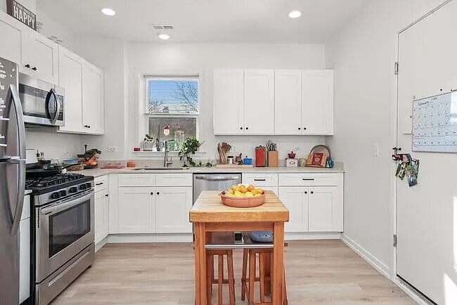 3637 W Iowa St in Chicago, IL - Building Photo - Building Photo
