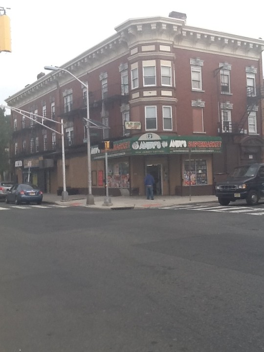 188-190 Carteret Ave in Jersey City, NJ - Building Photo