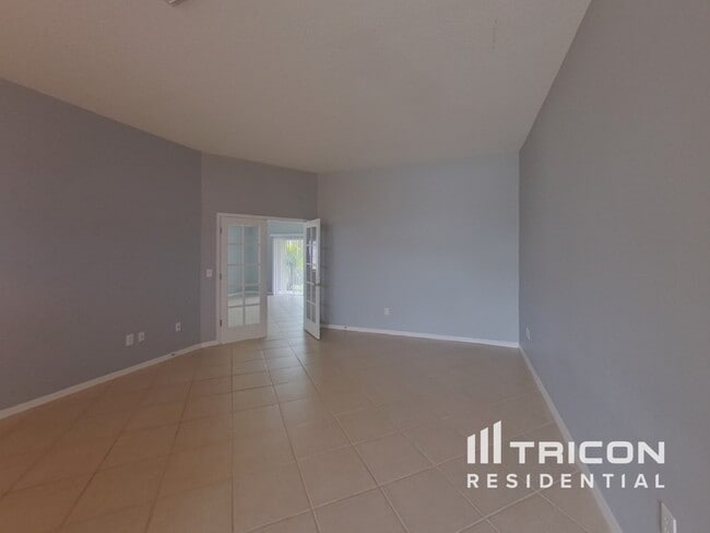 1509 Ocean Reef Rd in Wesley Chapel, FL - Building Photo - Building Photo