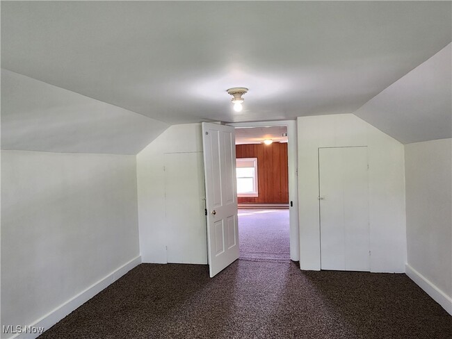 property at 19700 Cadiz Rd