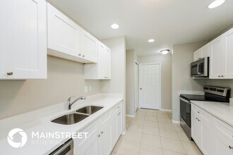 1018 Garnet Ave in Lehigh Acres, FL - Building Photo - Building Photo