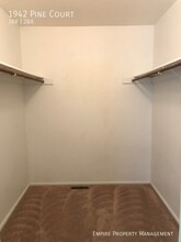 1942 Pine Ct in Hellertown, PA - Building Photo - Building Photo