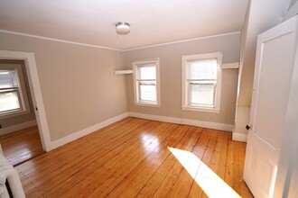 26 Ashford St, Unit 2 in Boston, MA - Foto de edificio - Building Photo