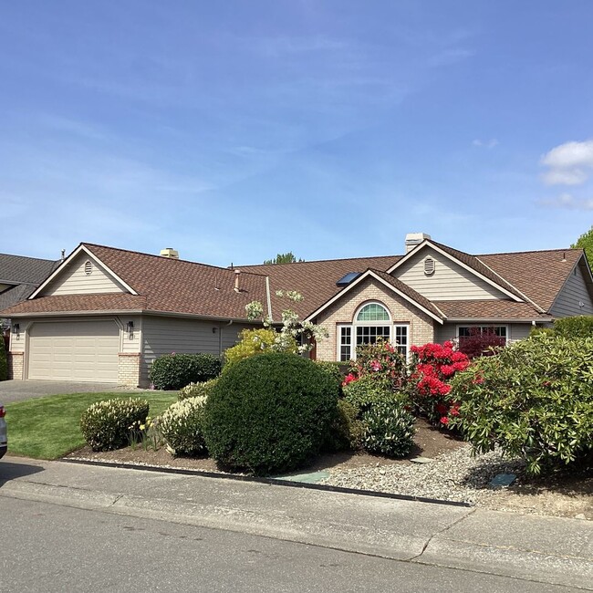 13333 47th Pl W in Mukilteo, WA - Building Photo - Building Photo