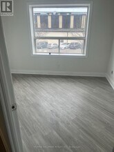 280 Raleigh Ave in Toronto, ON - Building Photo - Building Photo