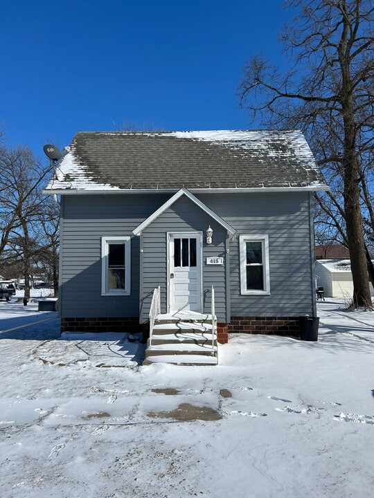 415 S Oswego St in Pomeroy, IA - Building Photo