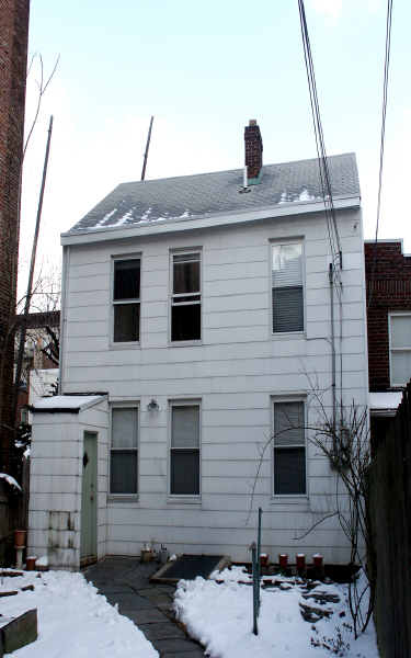 304 2nd St in Jersey City, NJ - Building Photo - Building Photo