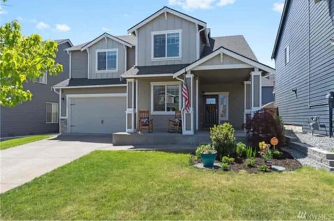 property at 15423 92nd Ave SE