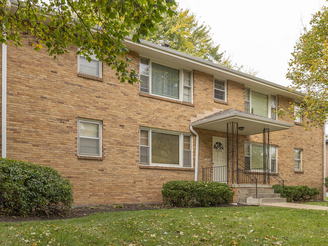 MarCon Westgate Apartments in Omaha, NE - Building Photo - Building Photo