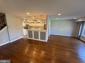 1002 Worthington Dr in Exton, PA - Building Photo - Building Photo