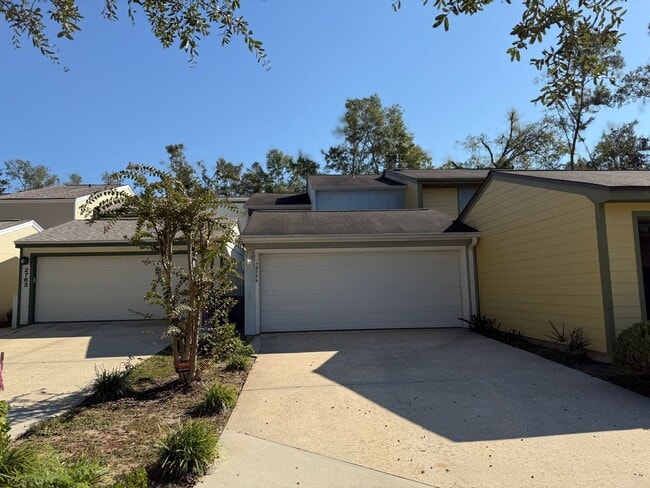 2779 Blairstone Ct