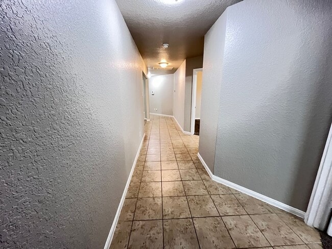 12324 Claiborne in San Antonio, TX - Building Photo - Building Photo