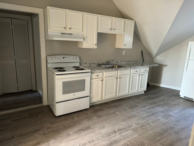 286-288 Grove St in Fall River, MA - Building Photo - Building Photo