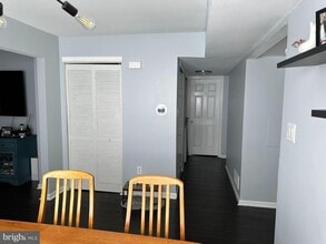 8 Maynard Dr in Sicklerville, NJ - Building Photo - Building Photo