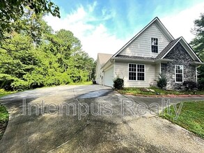 2487 Luke Edwards Rd in Dacula, GA - Building Photo - Building Photo