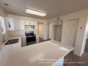 3310 W Golden Ln in Chandler, AZ - Building Photo - Building Photo