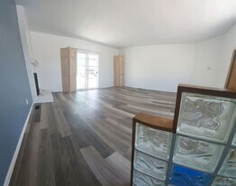 1631 Van Horne Ln in Redondo Beach, CA - Building Photo
