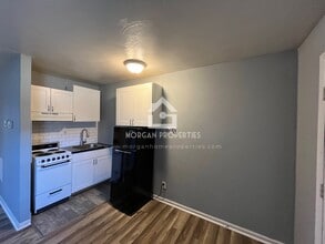 2324 State St, Unit 2 in New Castle, IN - Building Photo - Building Photo