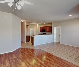 5800 Pearl Oyster Ln in Fort Worth, TX - Building Photo - Building Photo