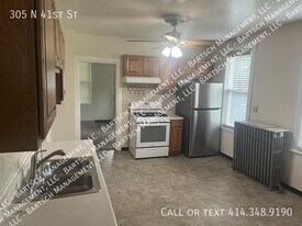305 N 41st St in Milwaukee, WI - Building Photo