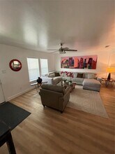 1409 Elton Ln in Austin, TX - Building Photo - Building Photo