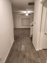 18413 Quiet Range Dr in Elgin, TX - Foto de edificio - Building Photo